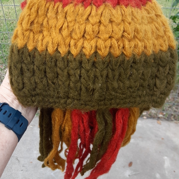 Vintage Scarf and Hat - Picture 4 of 6